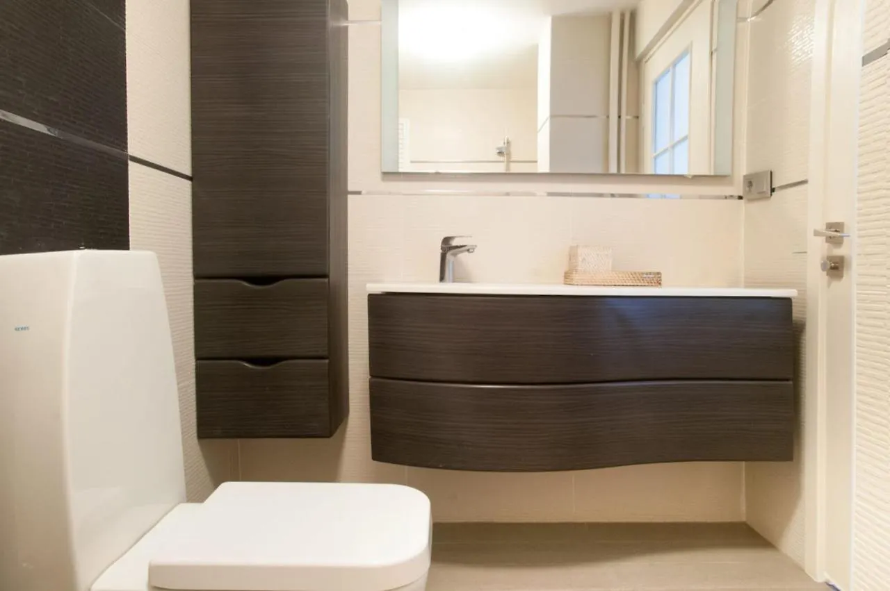 Central And Vibrant Flat With Balcony In Besiktas Istanbul Turkey