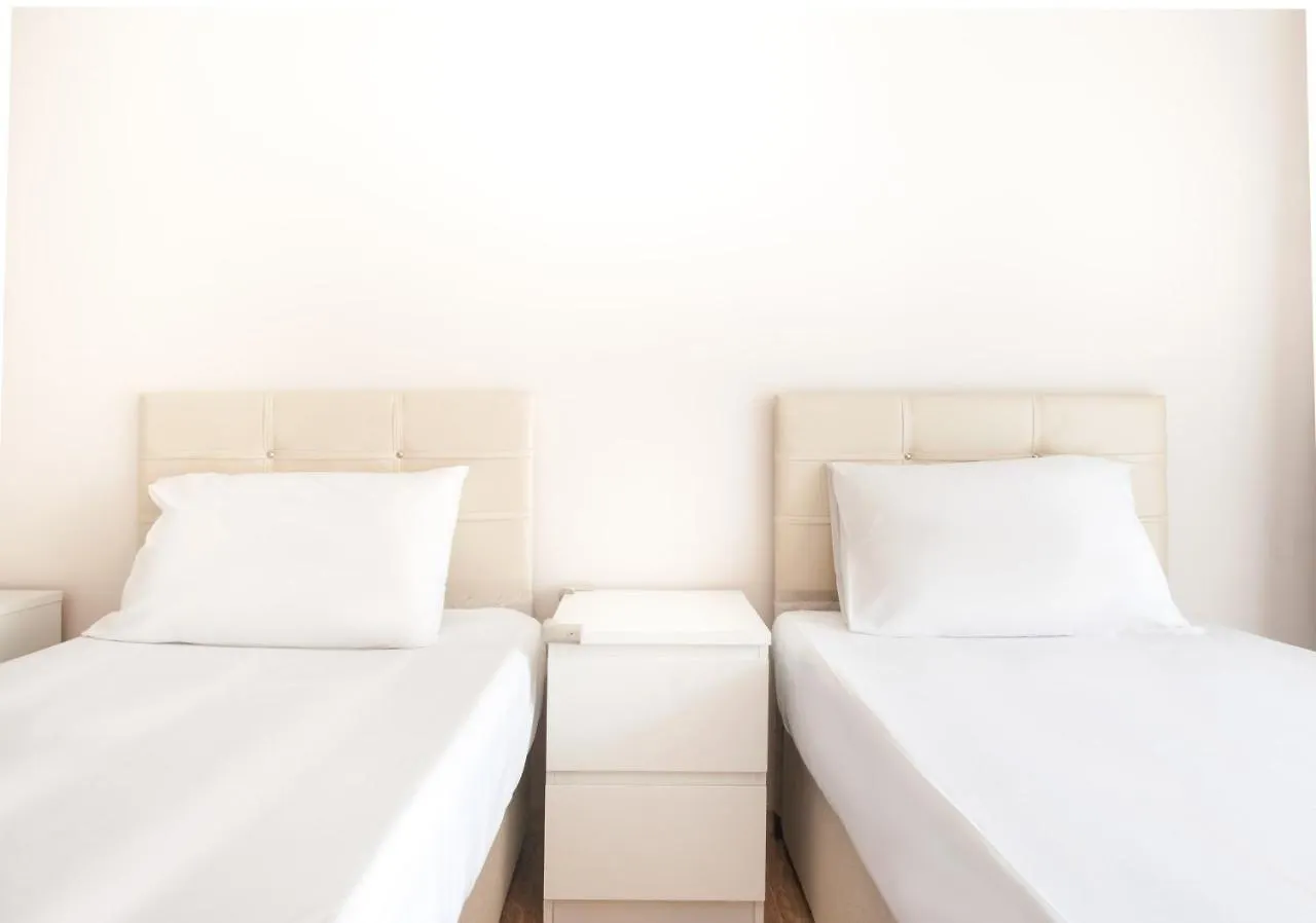 Apartment Central And Vibrant Flat With Balcony In Besiktas Istanbul